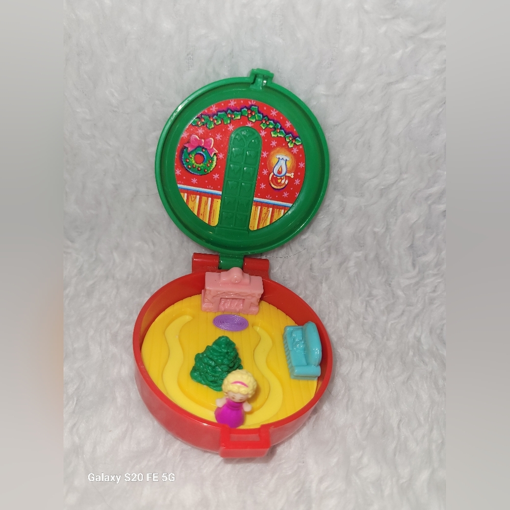 Vintage Polly Pocket * Christmas Wreath * McDonald's Happy Meal * Bluebird * 93